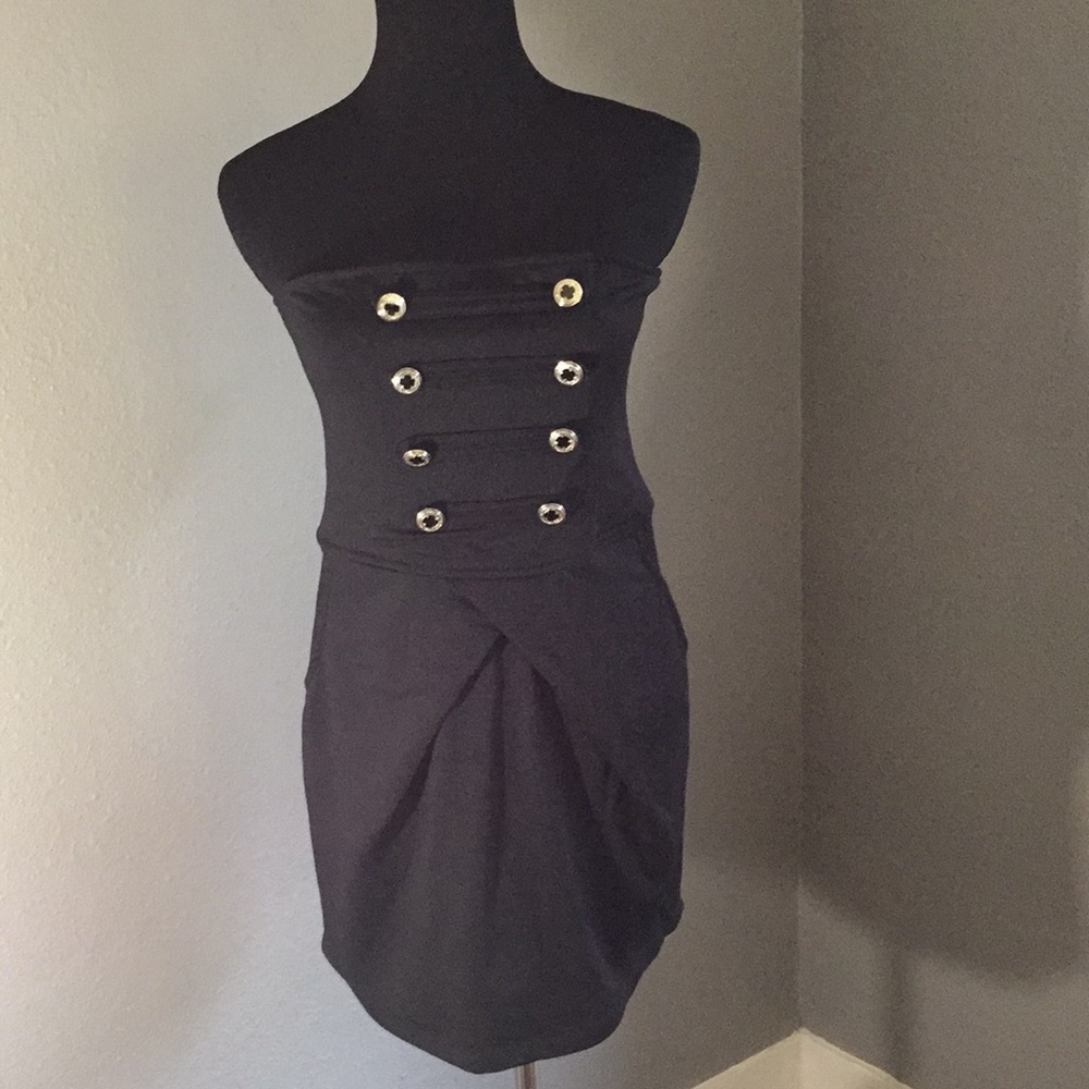 Strapless knit dress with pockets